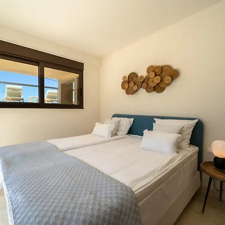 Poseidon One - Sunset & Sea Front Villa Chorafakia