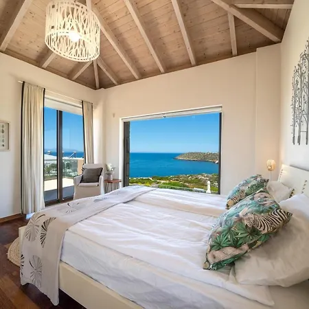 Poseidon One - Sunset & Sea Front Villa *