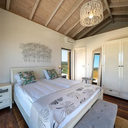 Villa Poseidon One - Sunset & Sea Front Chorafakia
